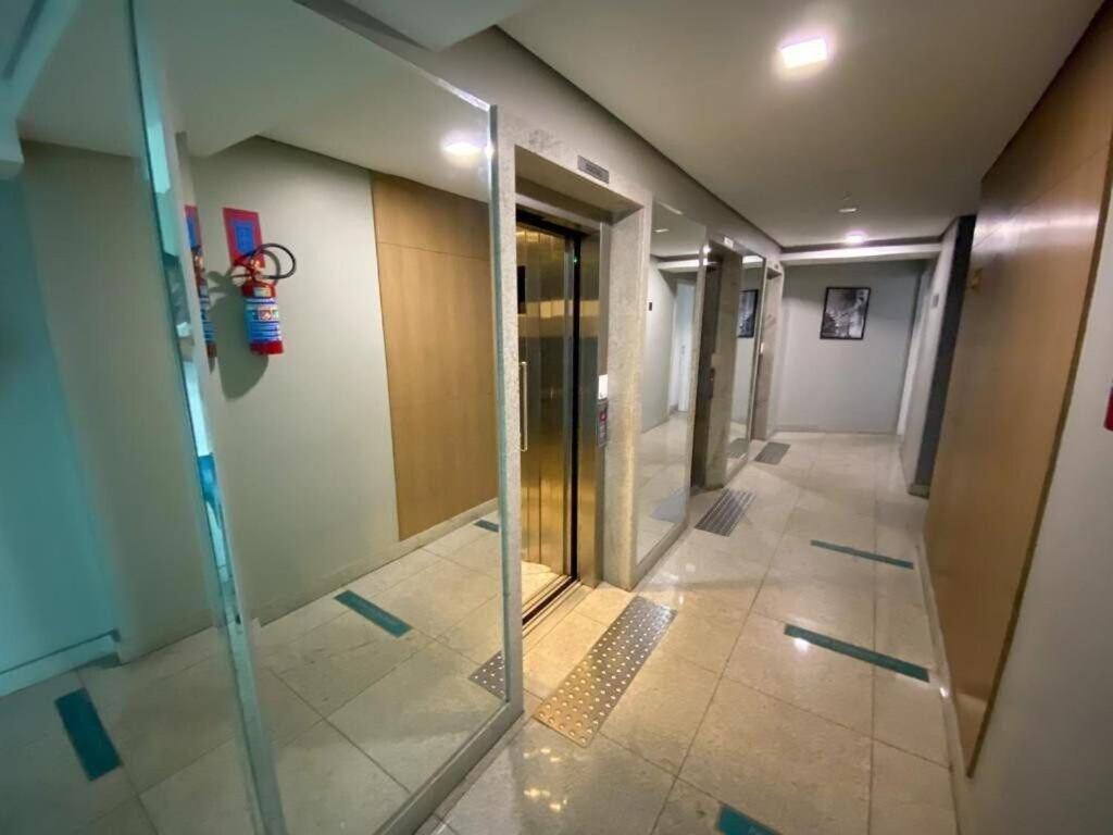 Apartamento Sm 504 - Excelente Flat Funcional Padrao Class